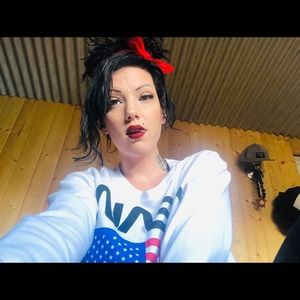 Meet your Posher, Ashlee